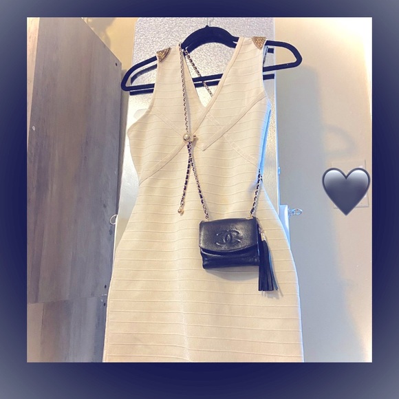 🖤⚜️ Chanel Pearl Crush Style Mini Wallet Chain is Crossbody or Shoulder 🖤⚜️ - Picture 1 of 11